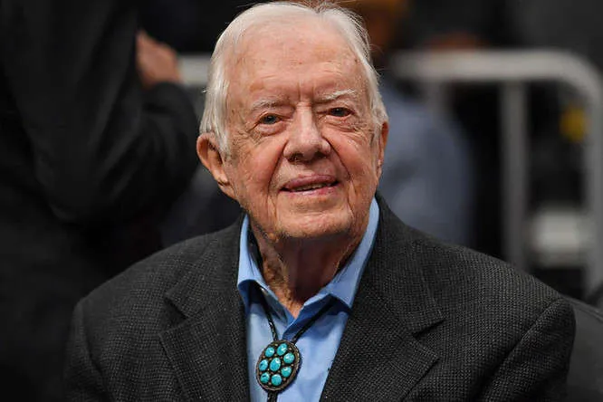 100-річний експрезидент США розповів, за кого голосуватиме на виборах